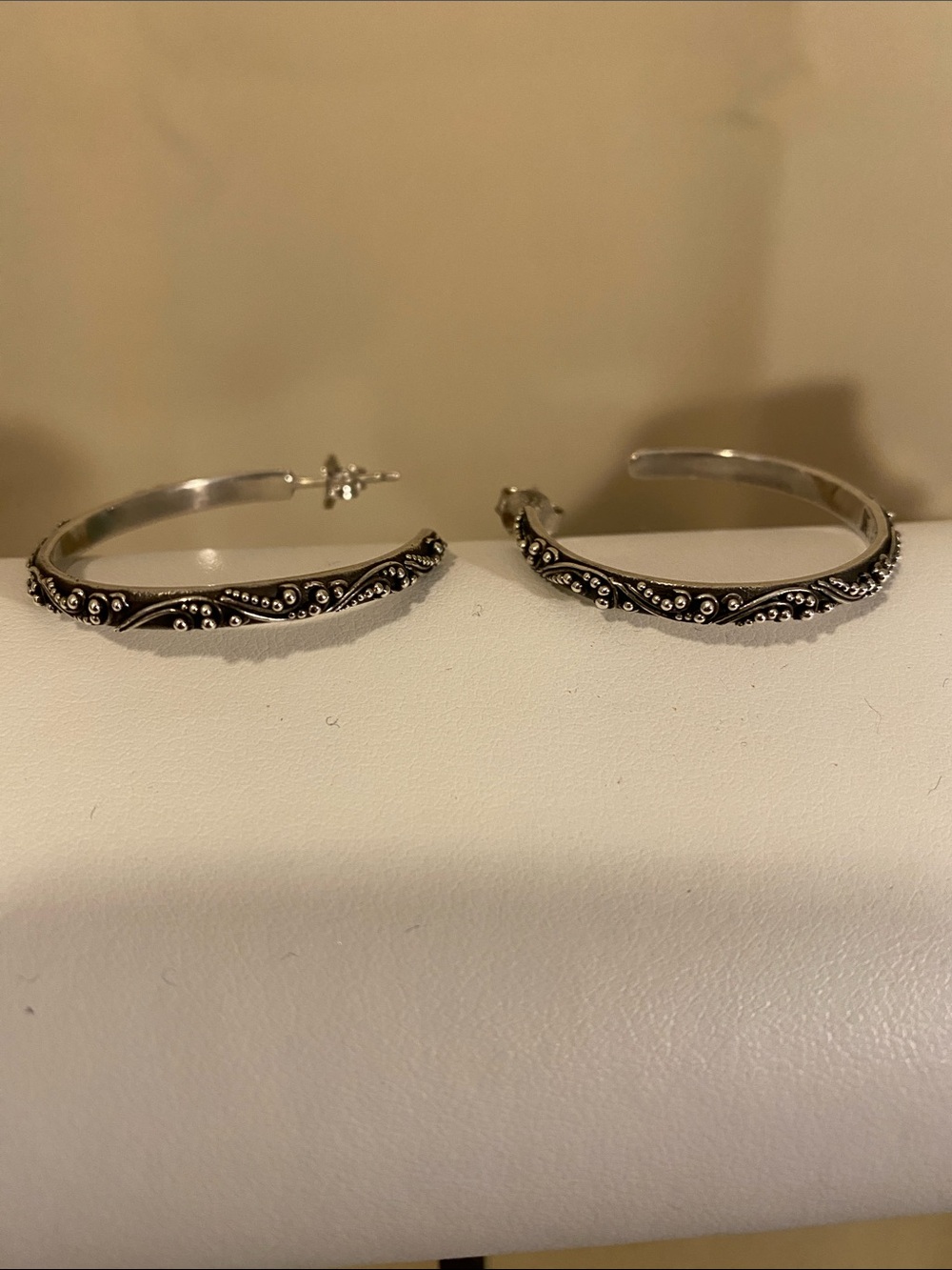 Lois Hill Silver 925 Sterling Silver Signature Scroll Hoop Earrings Vintage